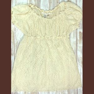 Max Studio women’s short sleeve lace top